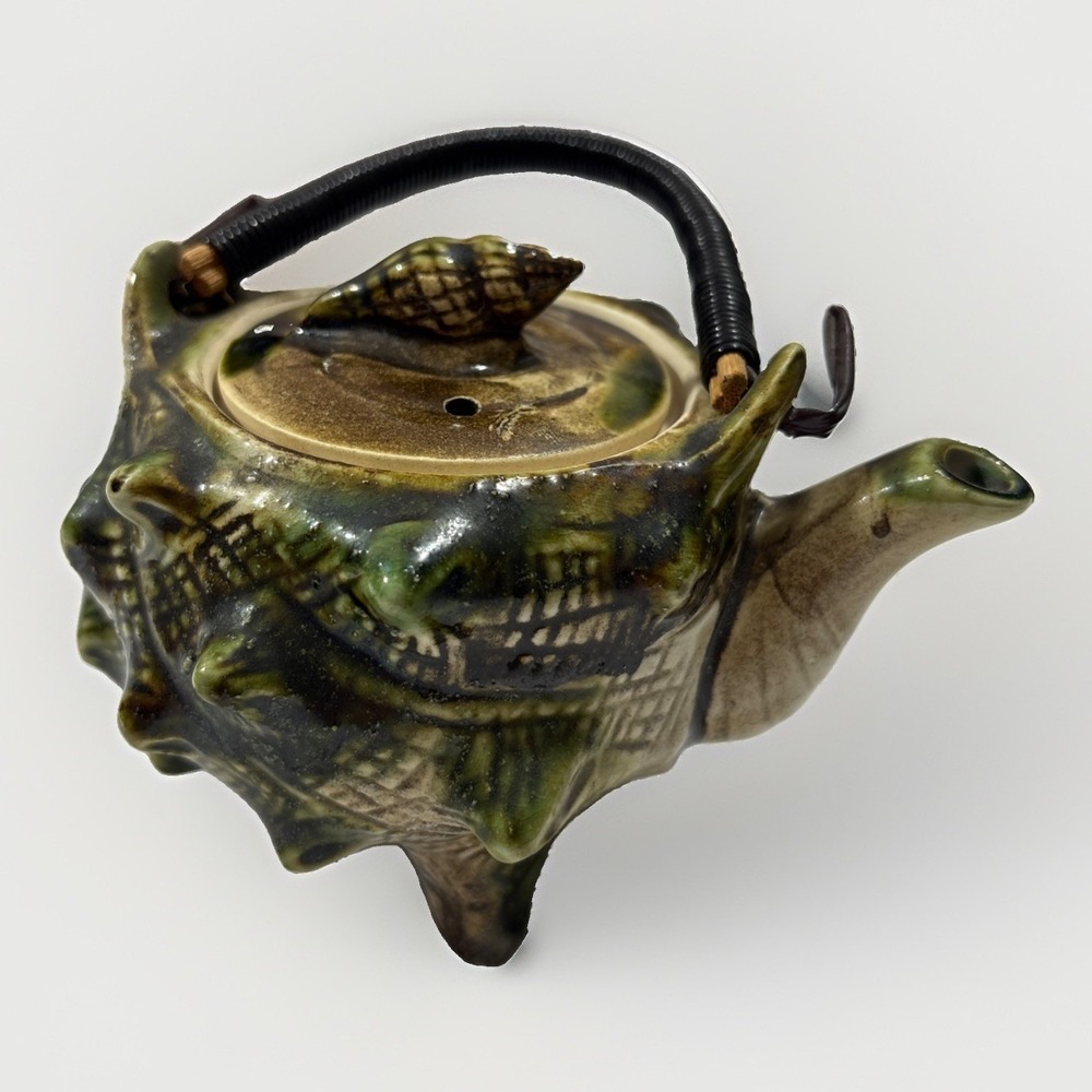 Vintage Japan Majolica Florida Green Conch Shell Teapot Small